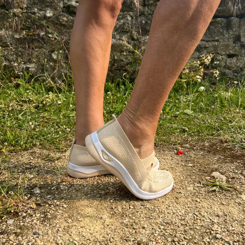 Jennifer - Trampki