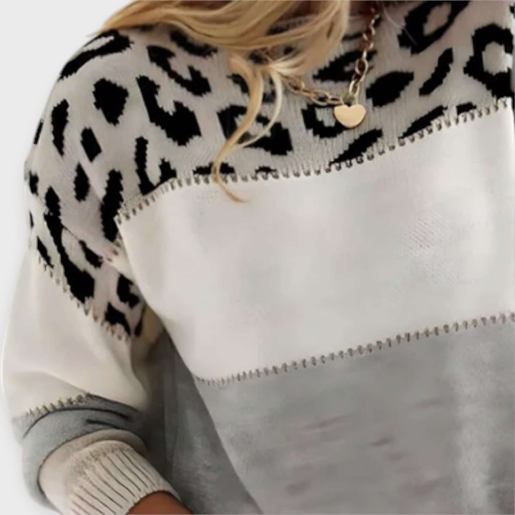Sweter z motywem lwa